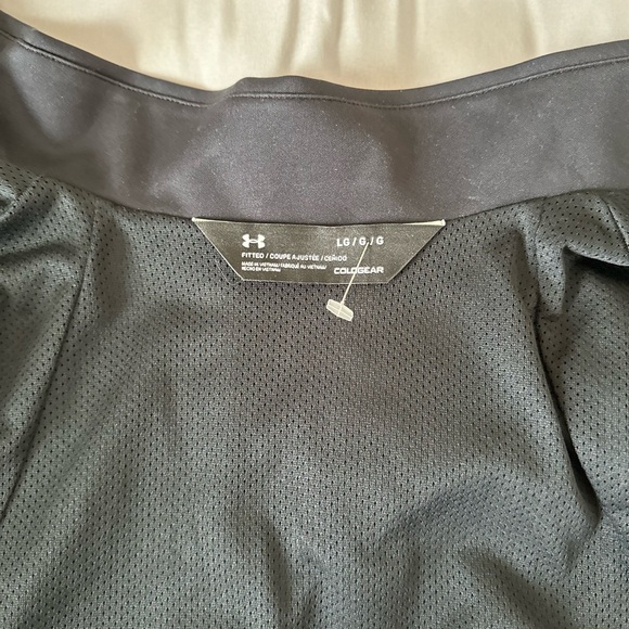 NEW WT UNDER ARMOUR COLDGEAR REACTOR RUN VEST BLACK SIZE LARGE SLEEVLESS - Picture 10 of 13